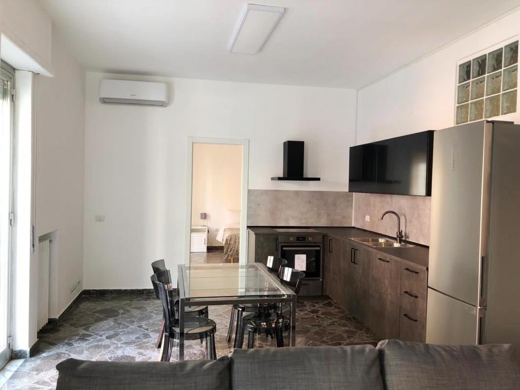 Lb&B Holiday Suite Downtown Bari Zewnętrze zdjęcie
